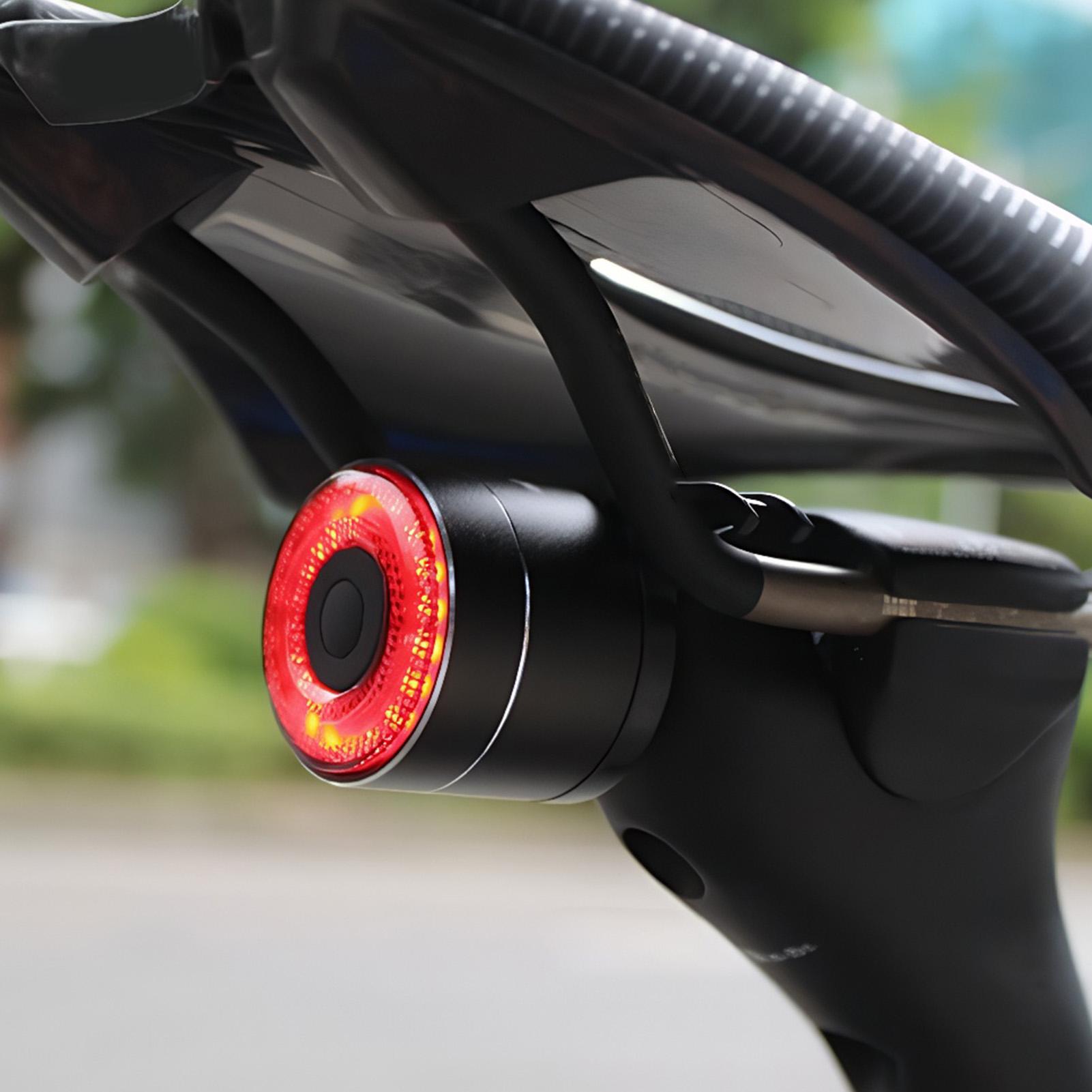 دراجة الفرامل ضوء الدراجة الذك - مراجعة Cycling Commuting وسعره
