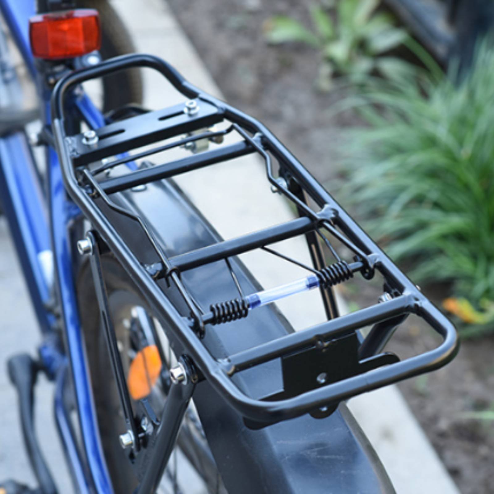 حامل دراجات خلفي سريع التحرير  - مراجعة Cycling Commuting وسعره