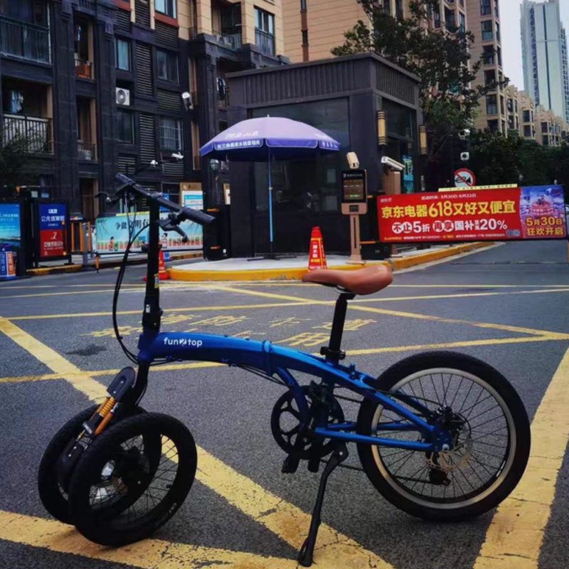 دراجة قابلة للطي بعجلة أمامية  - مراجعة Commuter Biking وسعره