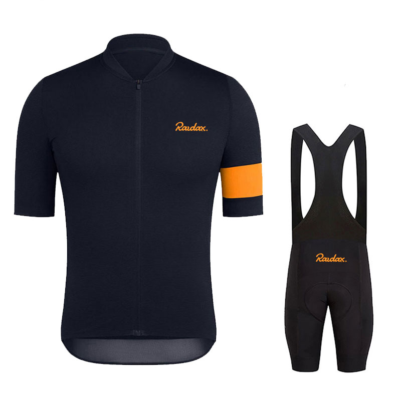 أطقم جيرسي لركوب الدراجات للرج - مراجعة Cycling Commute Shorts وسعره
